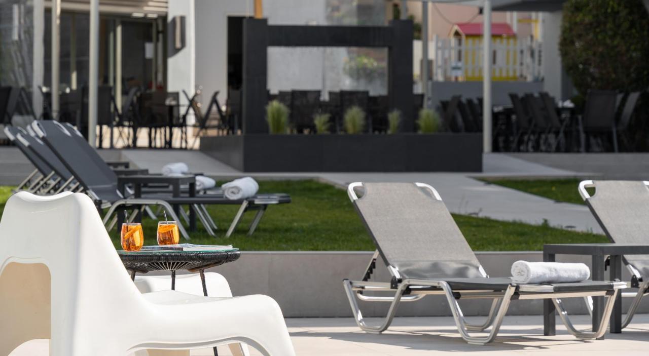 Sunrise Village Hotel Platanés Exterior foto