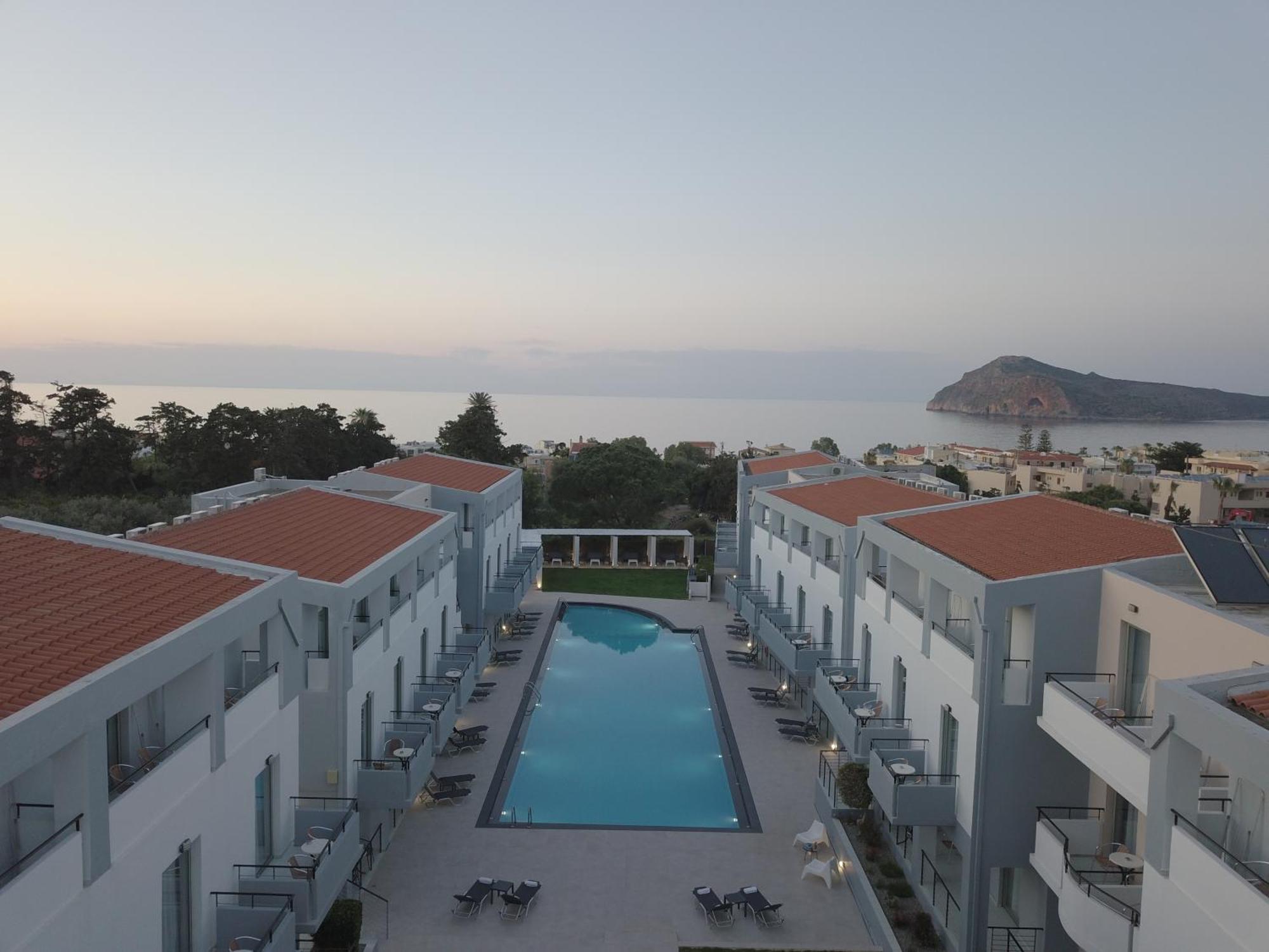 Sunrise Village Hotel Platanés Exterior foto